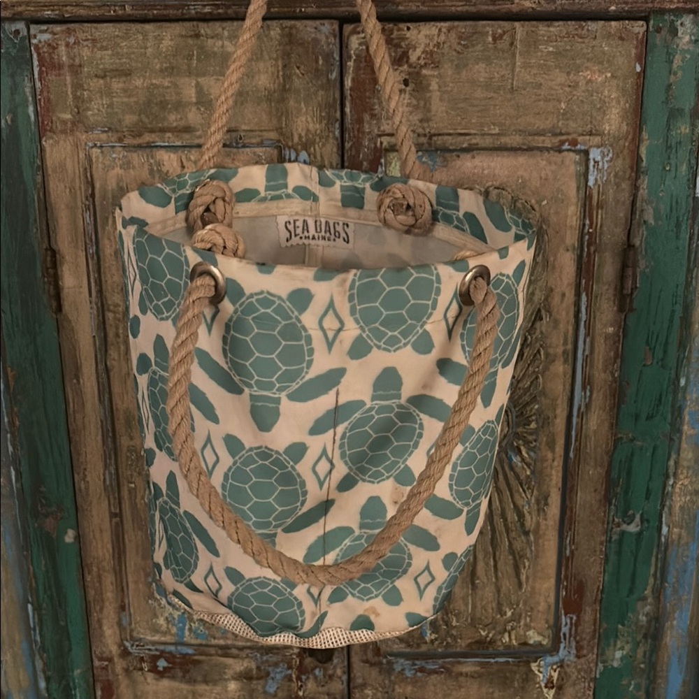 Sea Bags of Maine turquoise and Cream Nature-Inspired shell collecting Bag